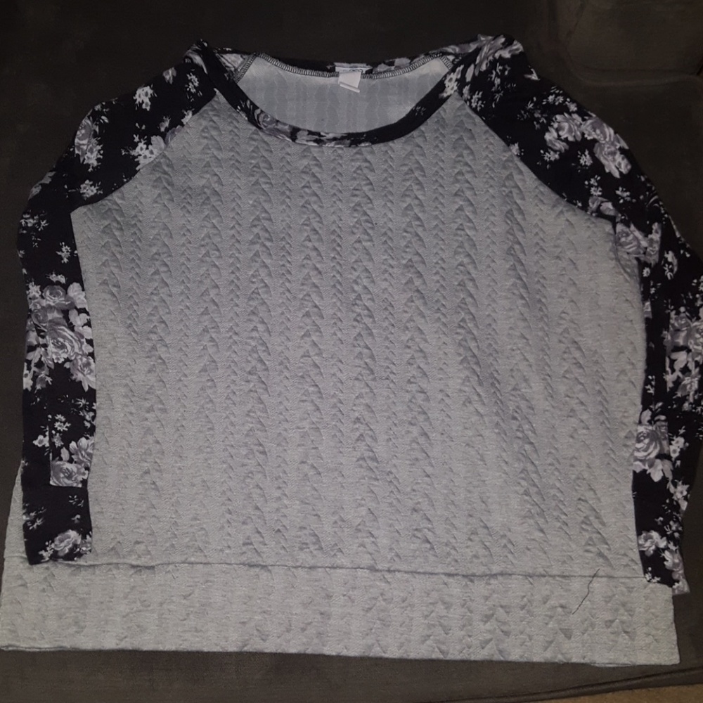 Grey sweater w/ black &grey floral print sleeves